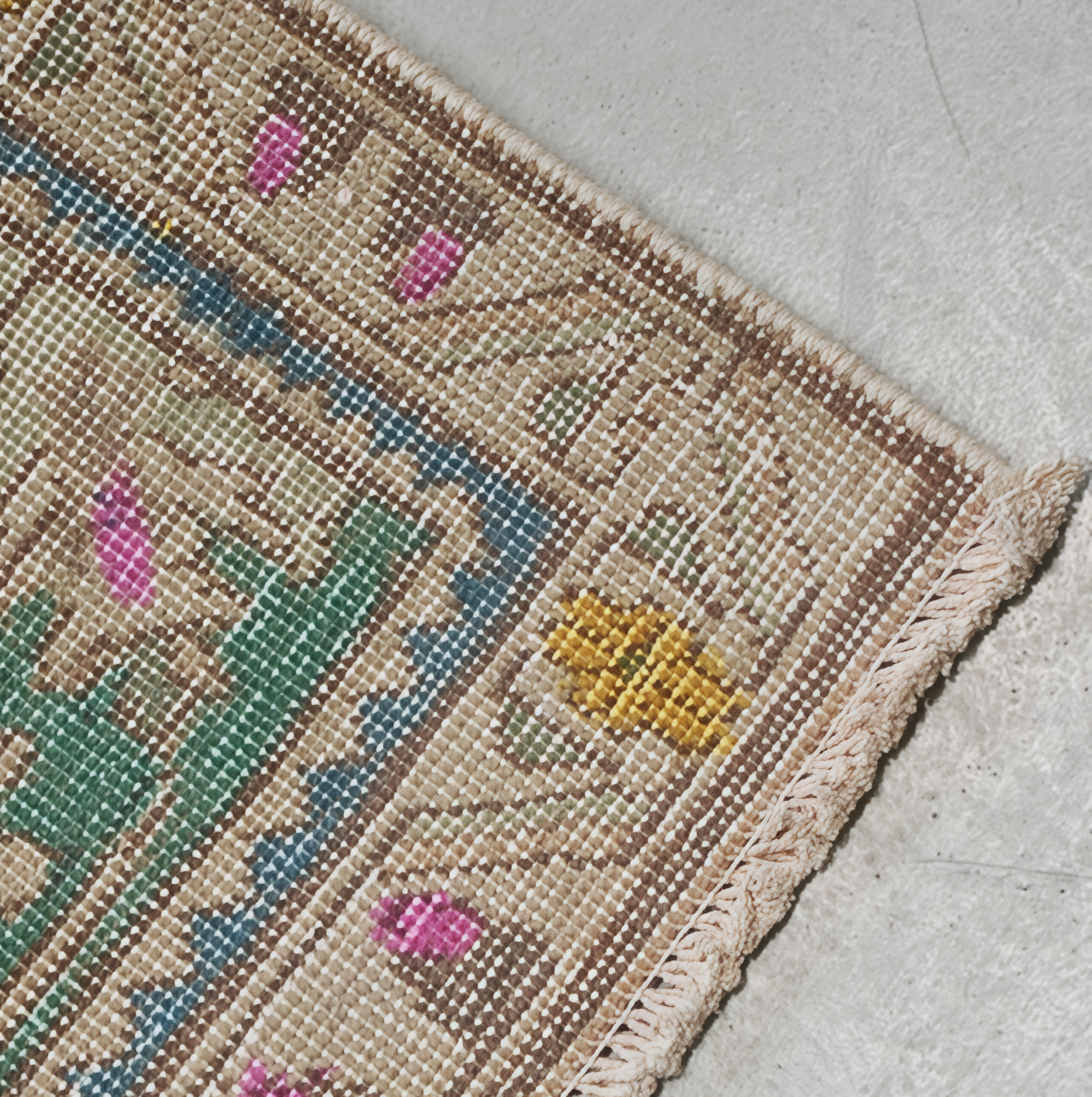 Tabrez Persian Carpet