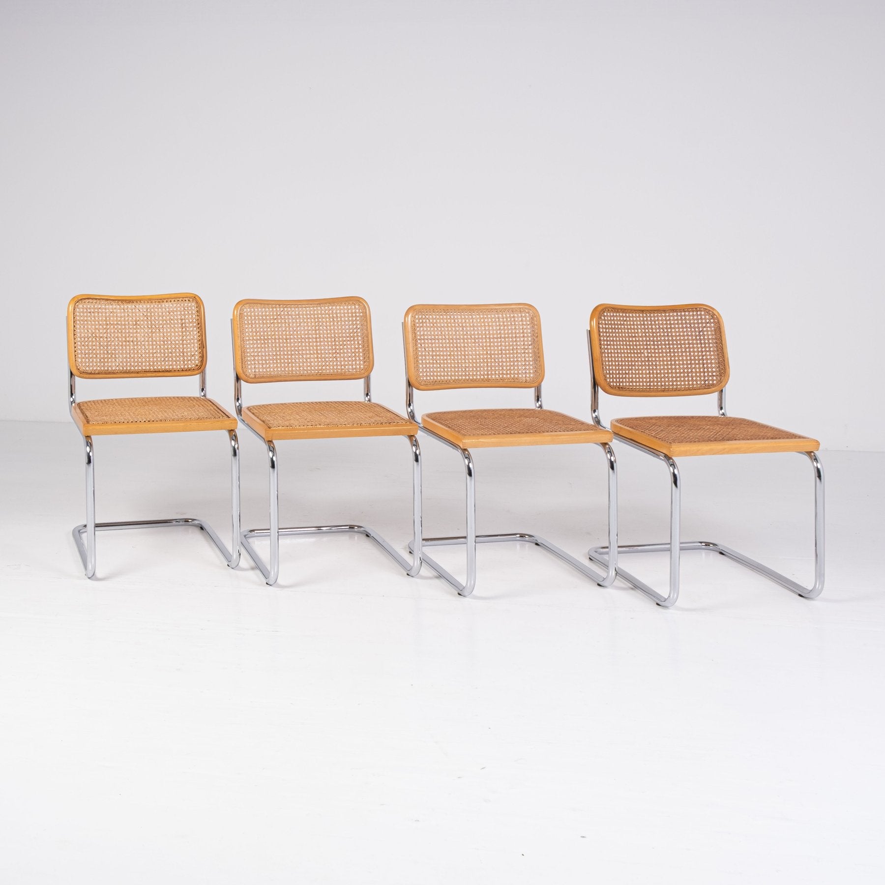 Gavina Cesca Light Cane- 4 Sedie