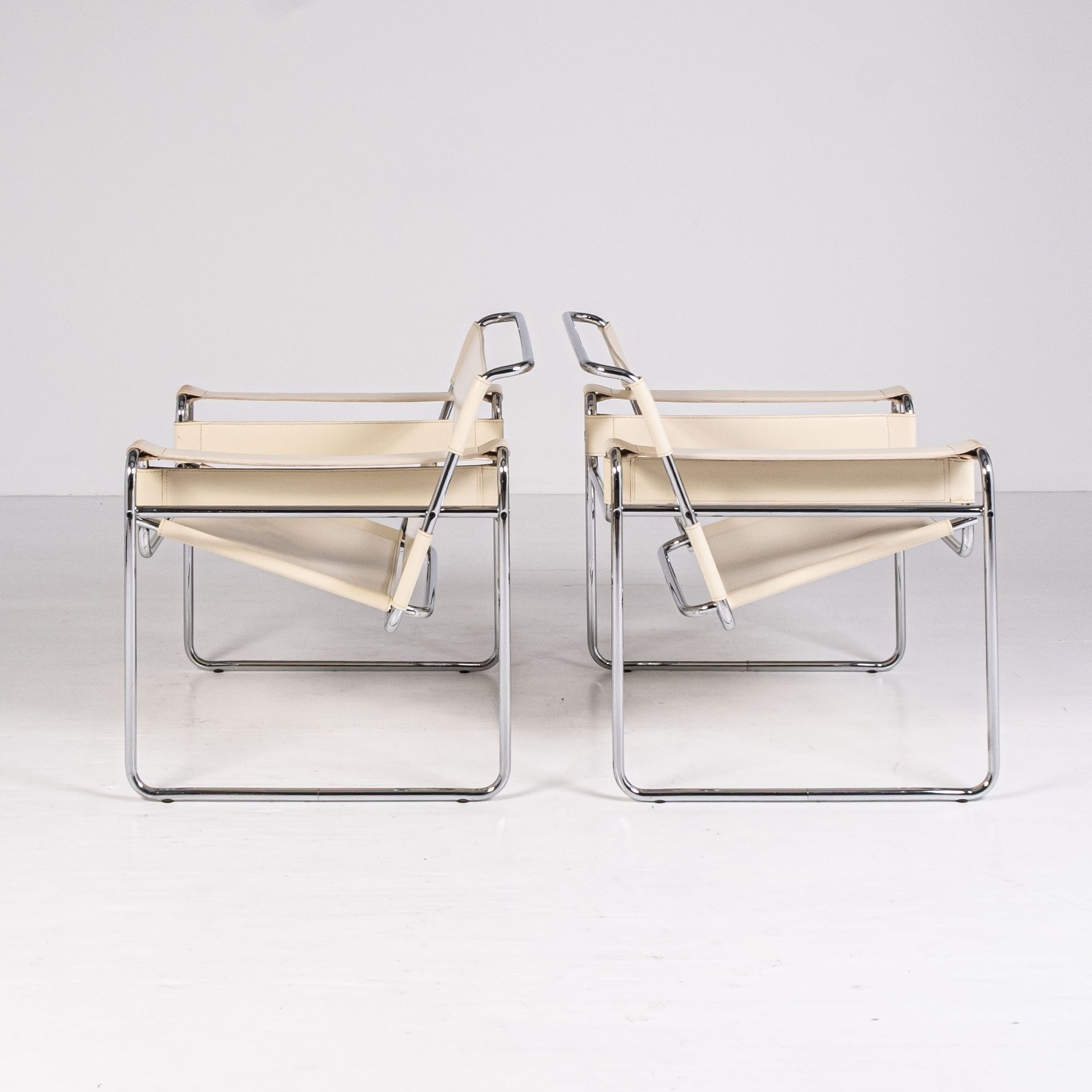 Gavina Wassily Bianche