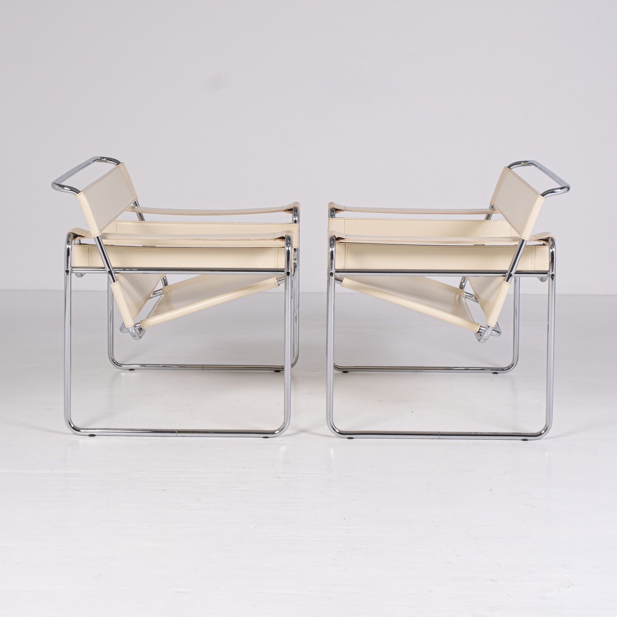 Gavina Wassily Bianche