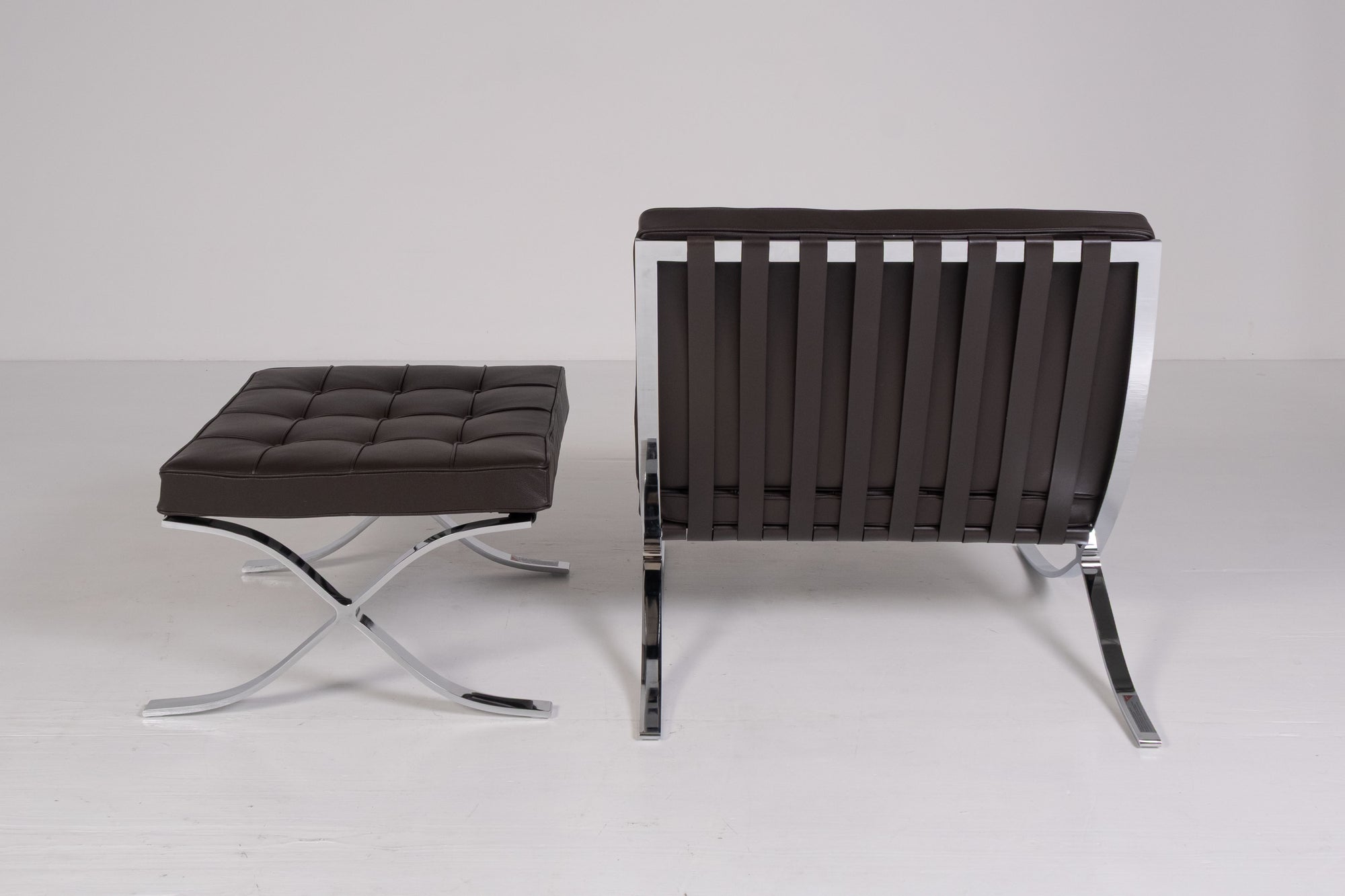 Barcelona Chair + Ottoman