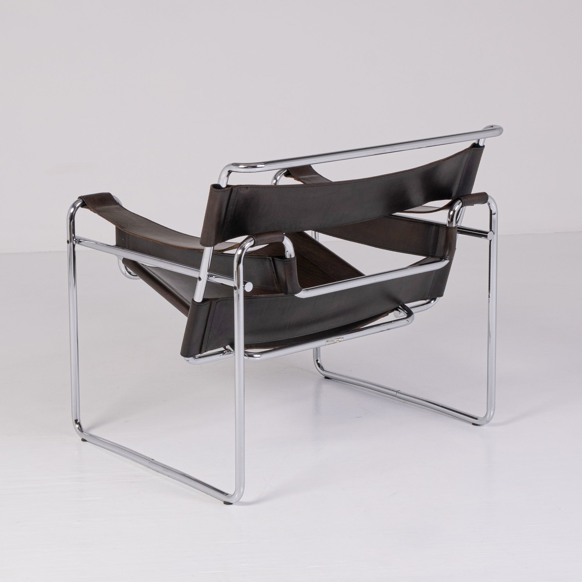 Gavina Wassily Chocolate