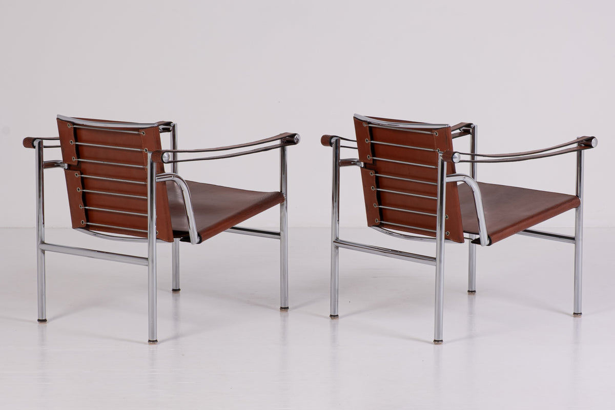 Cassina LC1 Brown Leather by Cassina, view 2 of 10, vintage, Assembly Vintage Dubai
