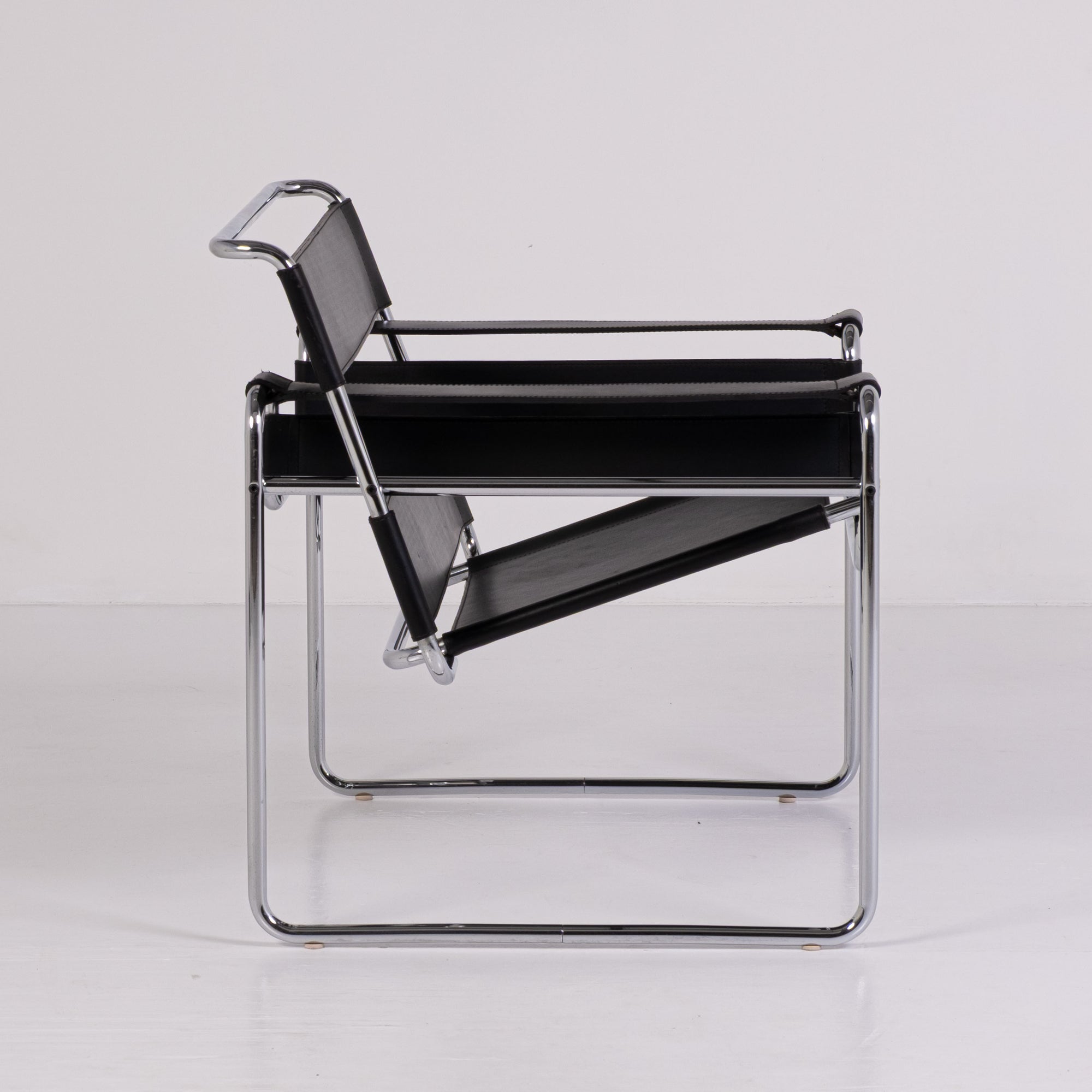 Knoll Wassily Black