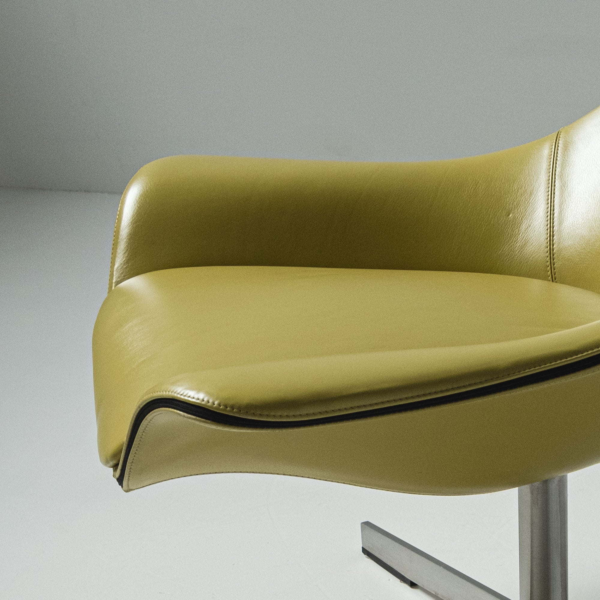 Matteo Grassi Armchairs