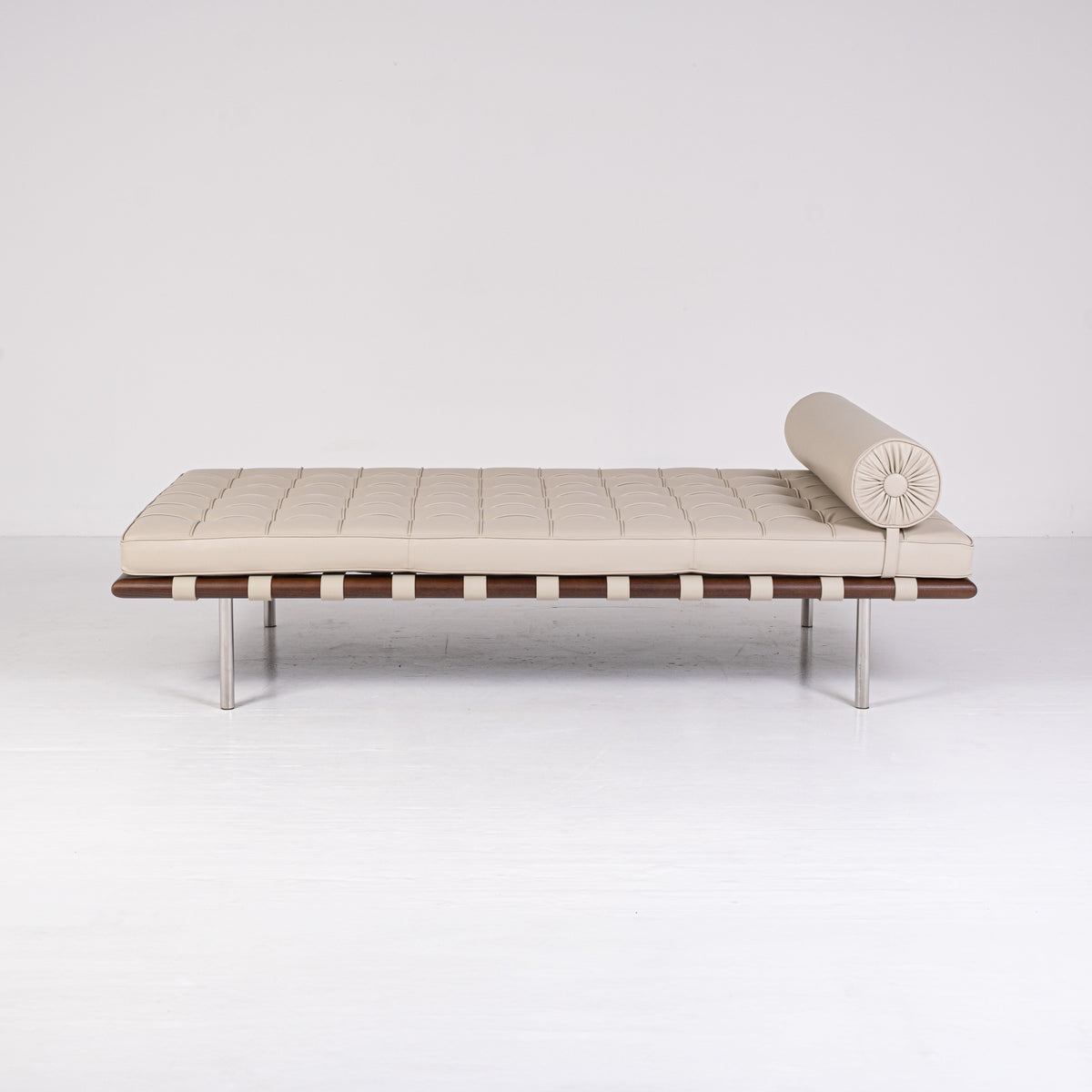 Barcelona Daybed Ivory