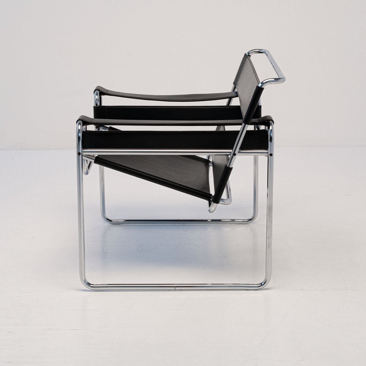 Knoll Wassily Black