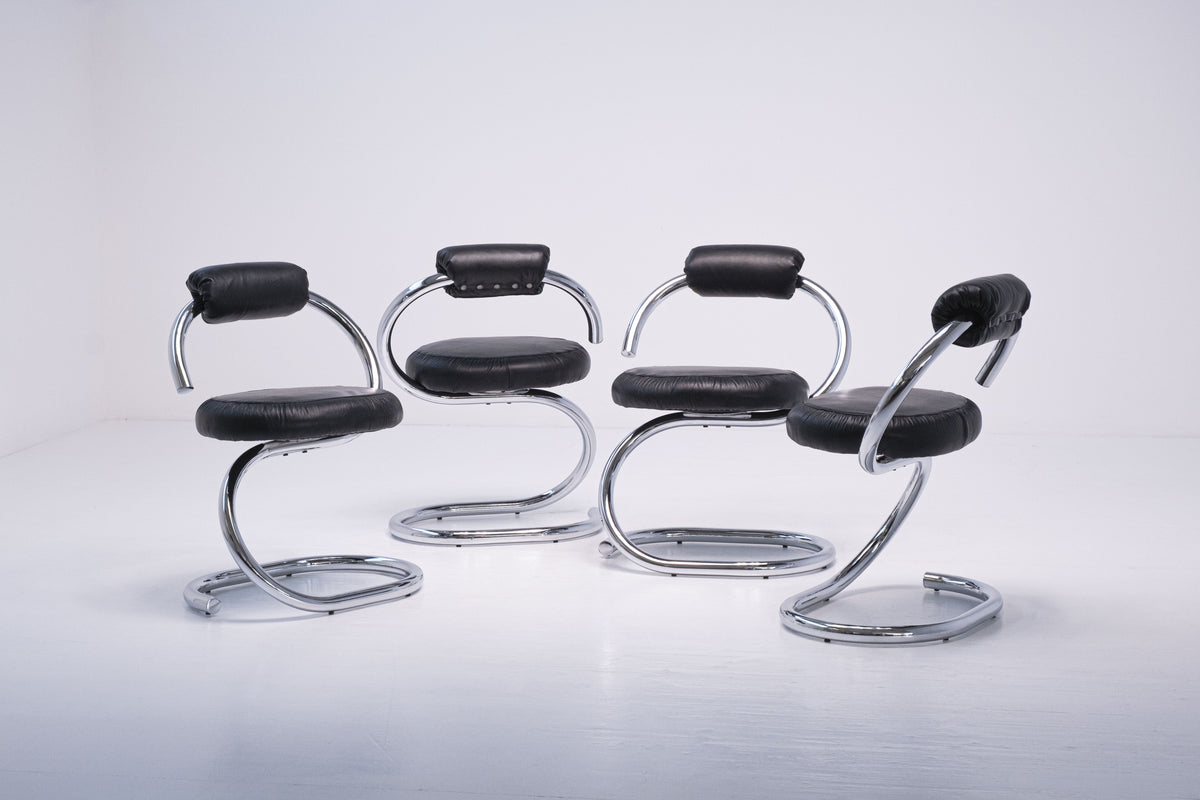 Giotto Stoppino Cobra Chairs