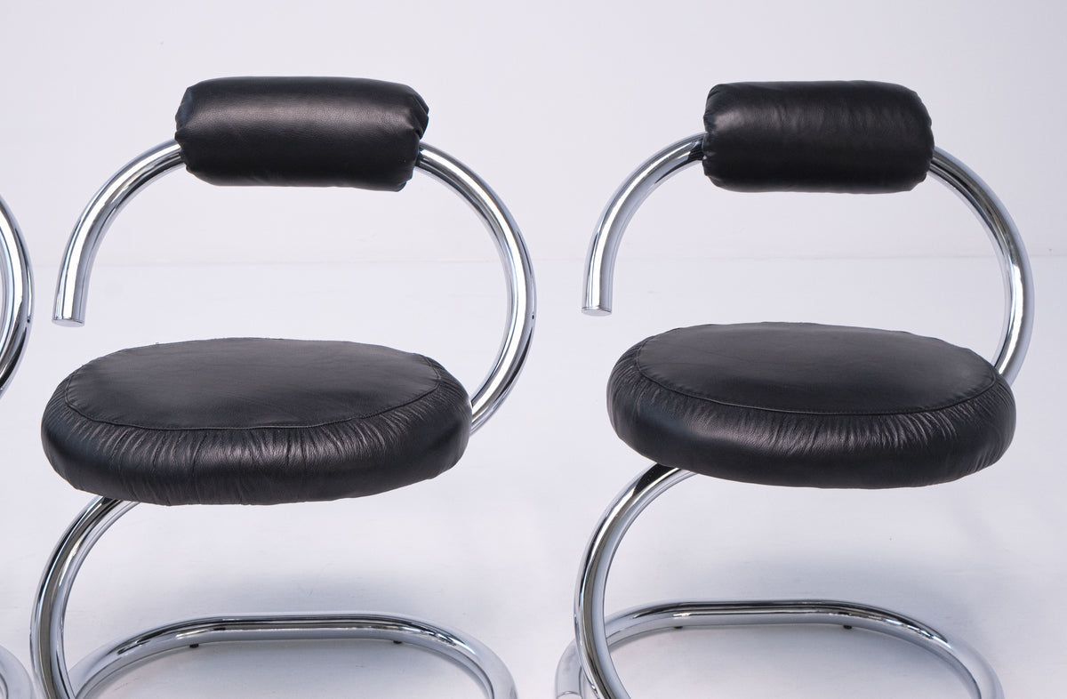 Giotto Stoppino Cobra Chairs