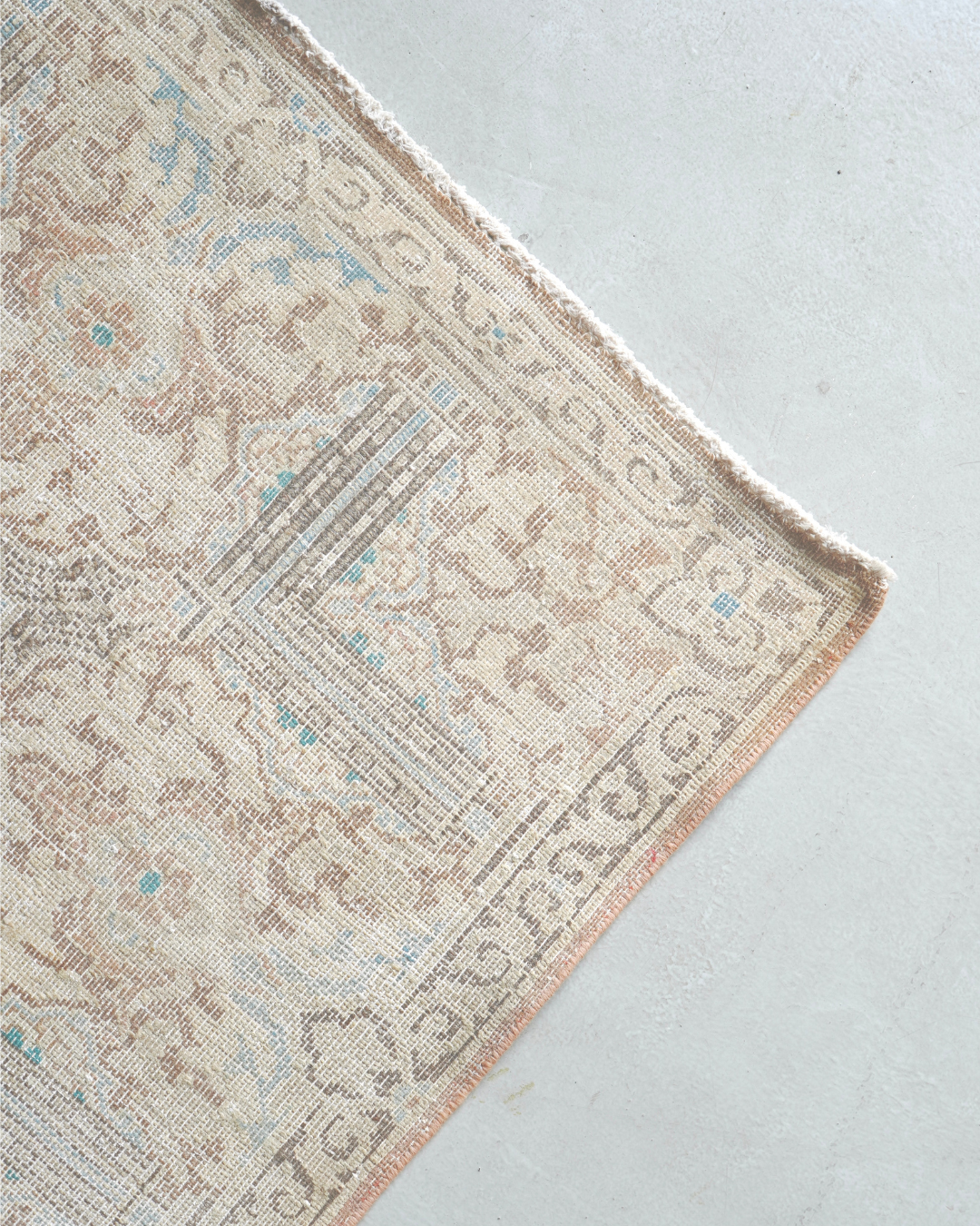 Kerman Persian Carpet Beige blue, view 2 of 3, vintage, Assembly Vintage Dubai