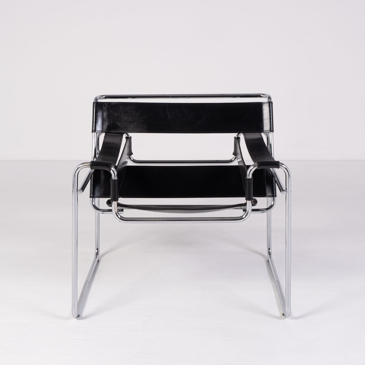 Gavina Wassily Chair by Gavina, view 2 of 2, vintage, Assembly Vintage Dubai