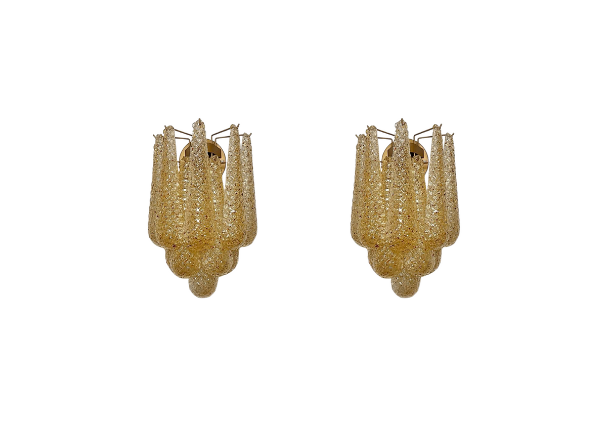 Murano wall sconce - Amber triedri - Column model, vintage hand blown Murano glass, Assembly Vintage Dubai