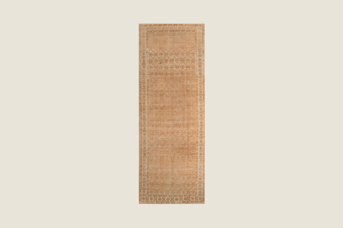 Anatolian Sivas Carpet, view 1 of 5, vintage, Assembly Vintage Dubai