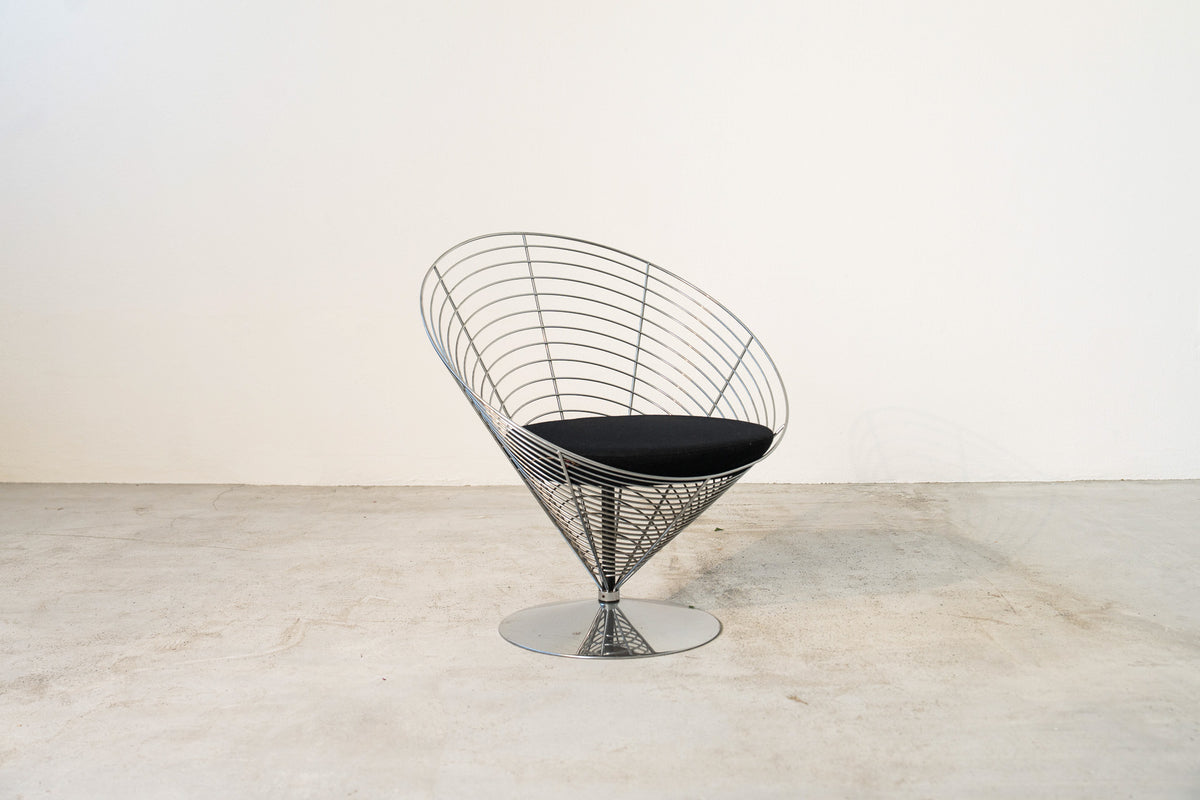 The Wire Cone Chair, view 1 of 7, vintage, Assembly Vintage Dubai