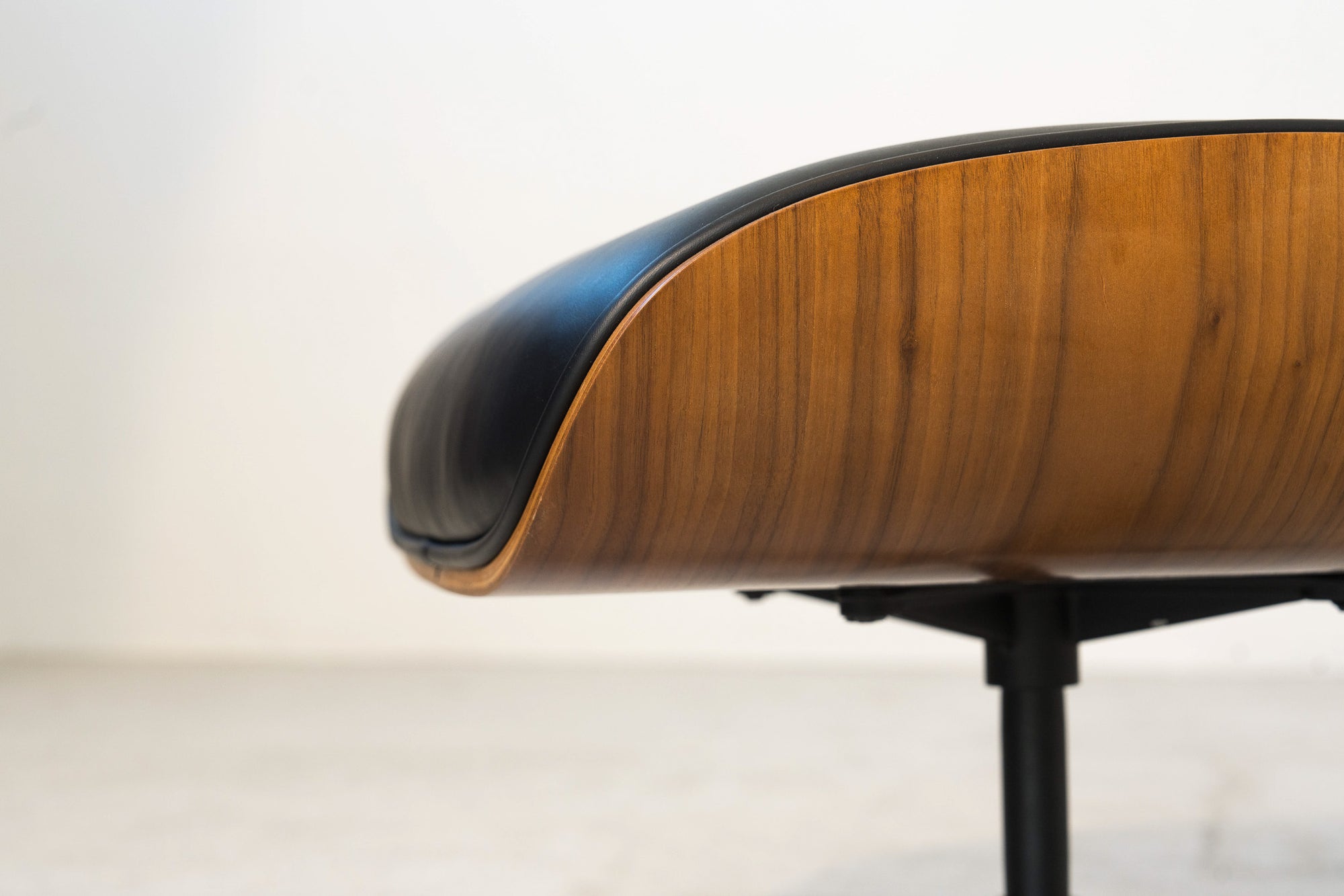 Eames Lounge Chair