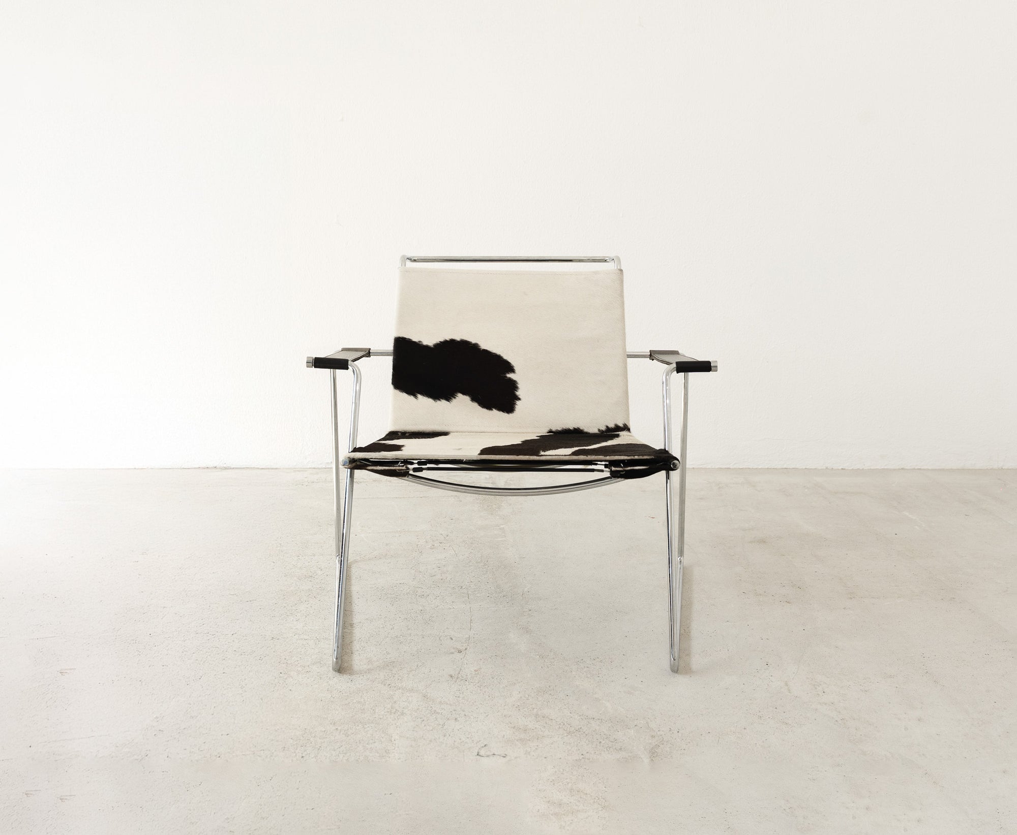 Pierre Loti Chairs