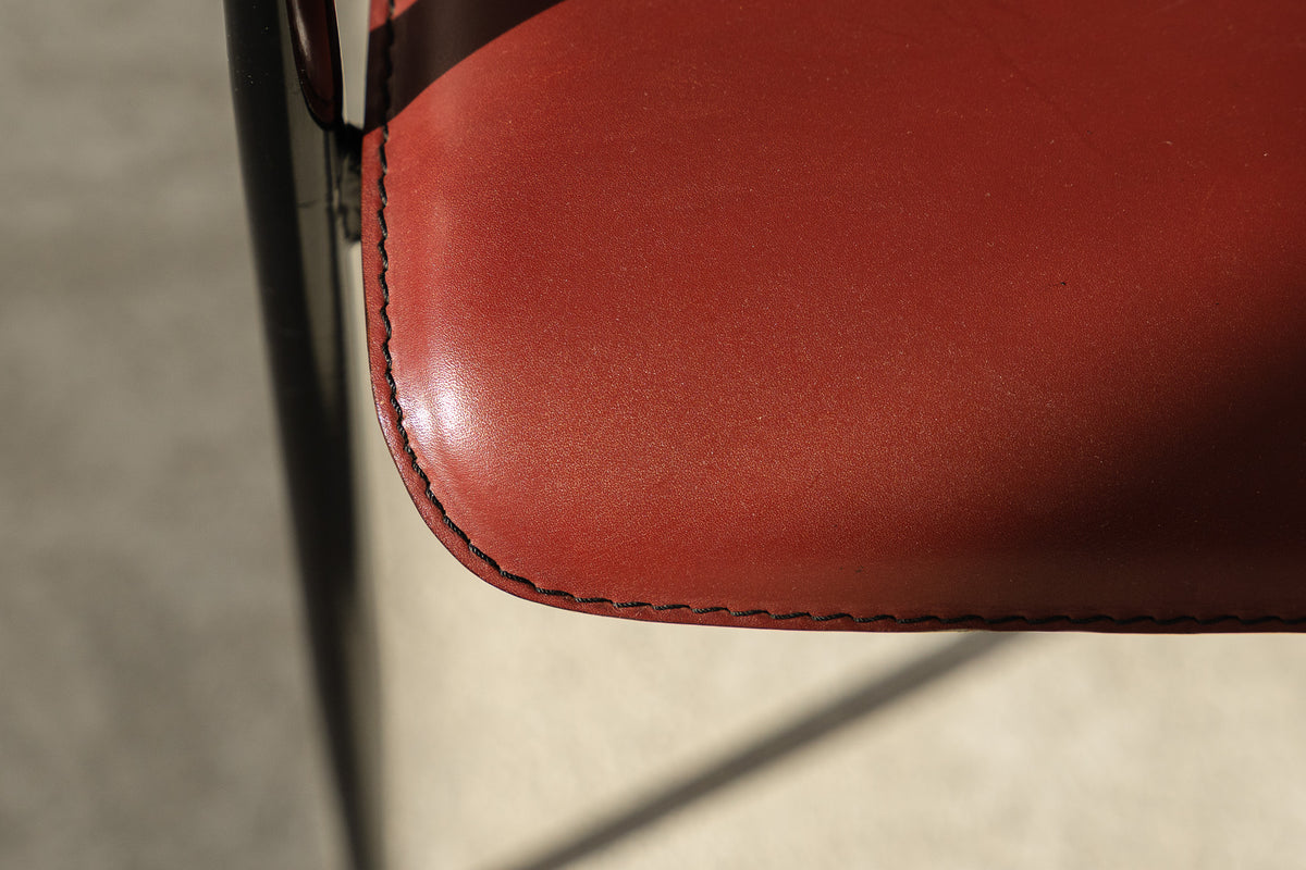 Fasem Cognac Vegetal Chair, view 2 of 4, vintage, Assembly Vintage Dubai