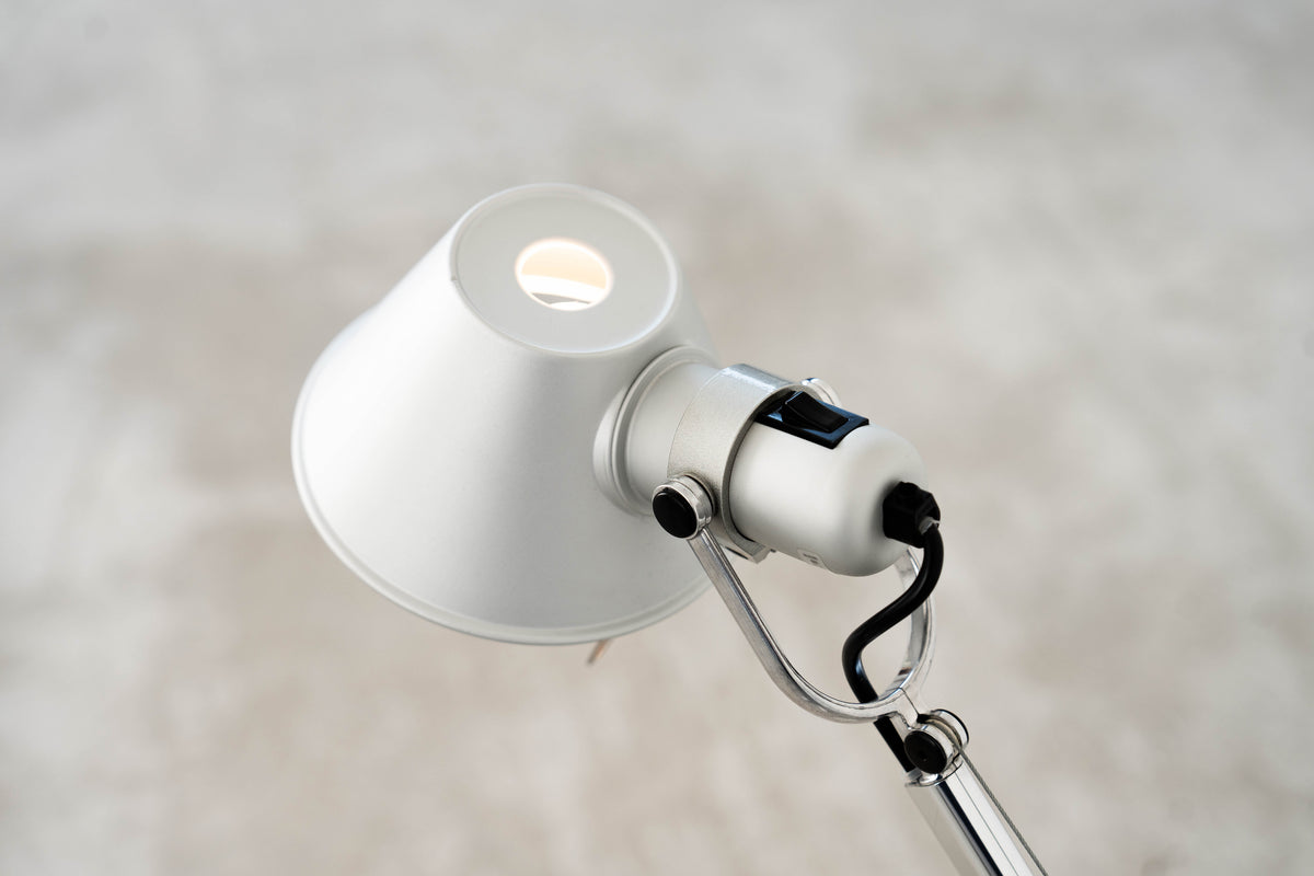 Toloméo Mini Desk Lamp, view 2 of 4, vintage, Assembly Vintage Dubai