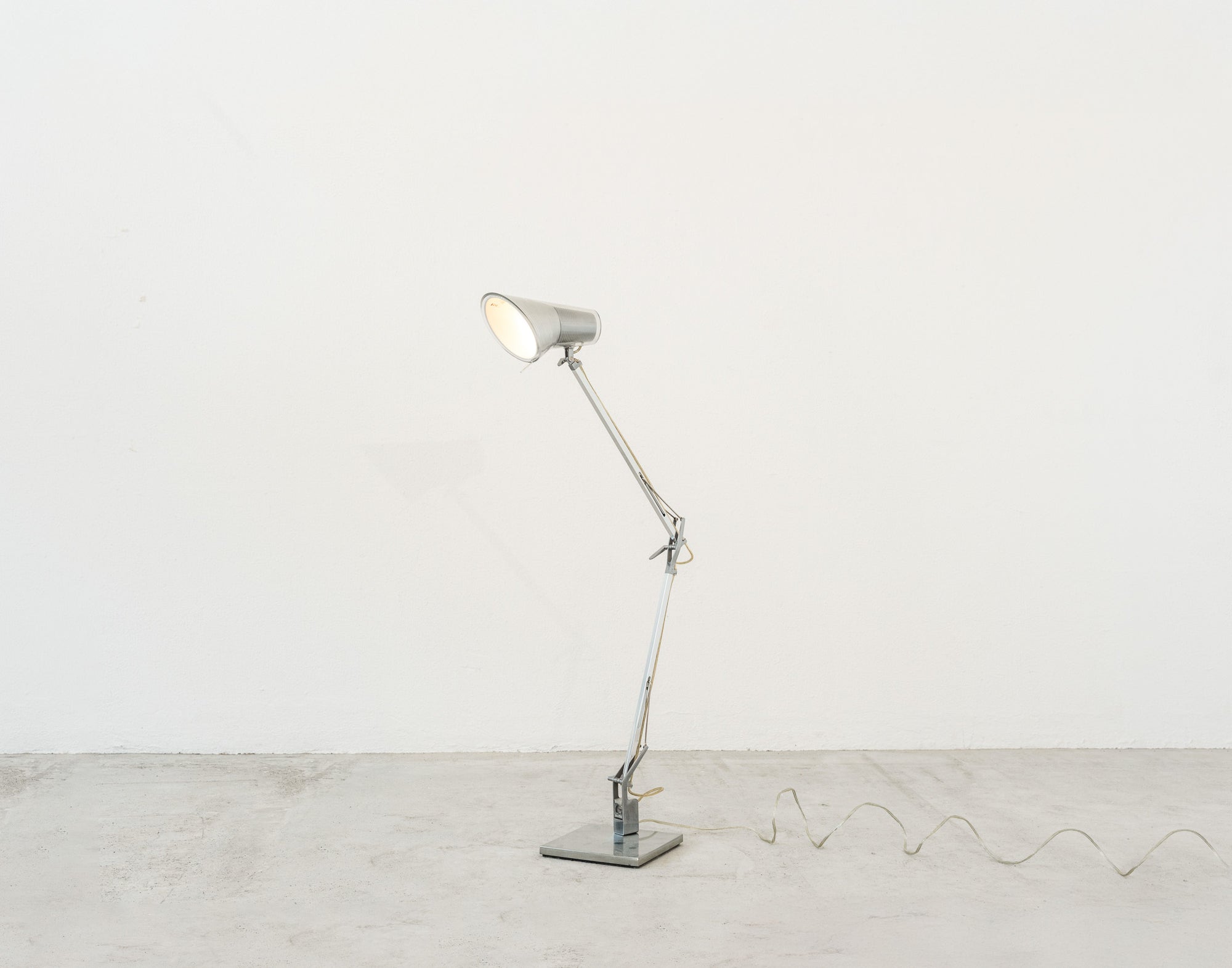 Flos Kelvin T Table Lamp