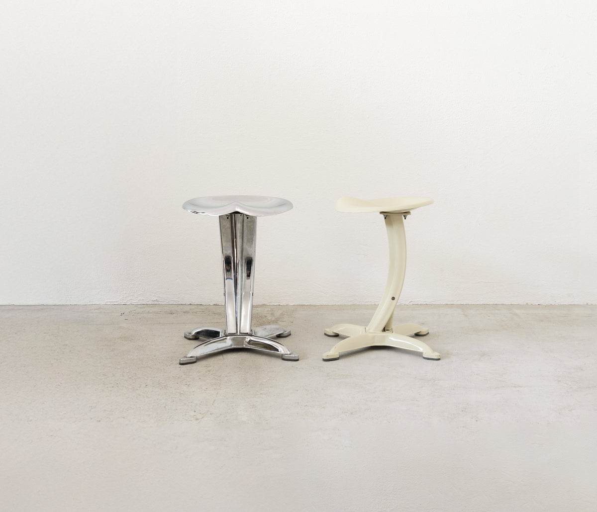 Low Lotus Stool, view 1 of 7, vintage, Assembly Vintage Dubai