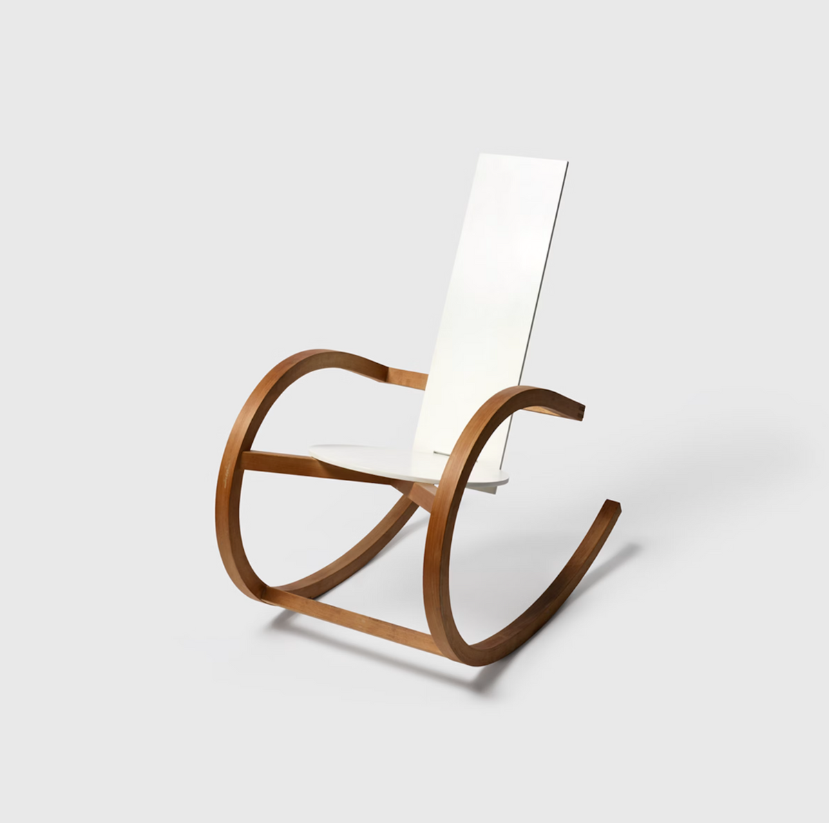 Rocking Chair J140, view 1 of 5, vintage, Assembly Vintage Dubai