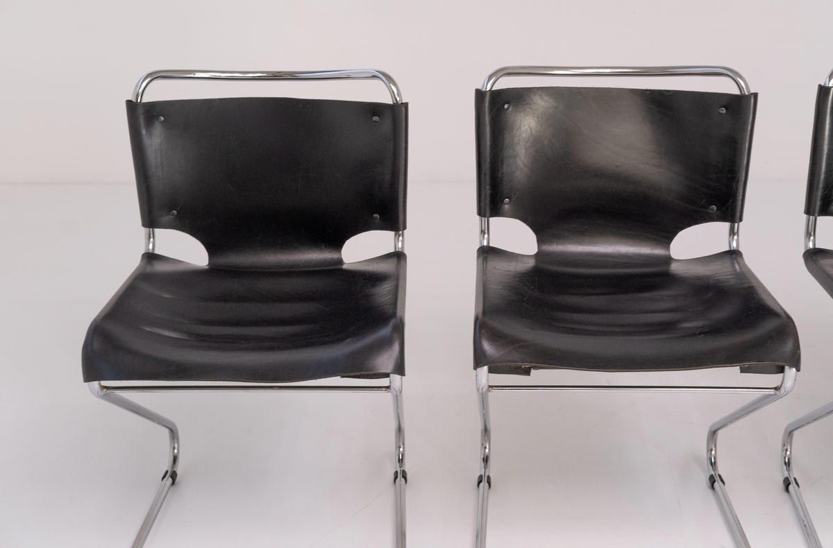 Biscia Chairs