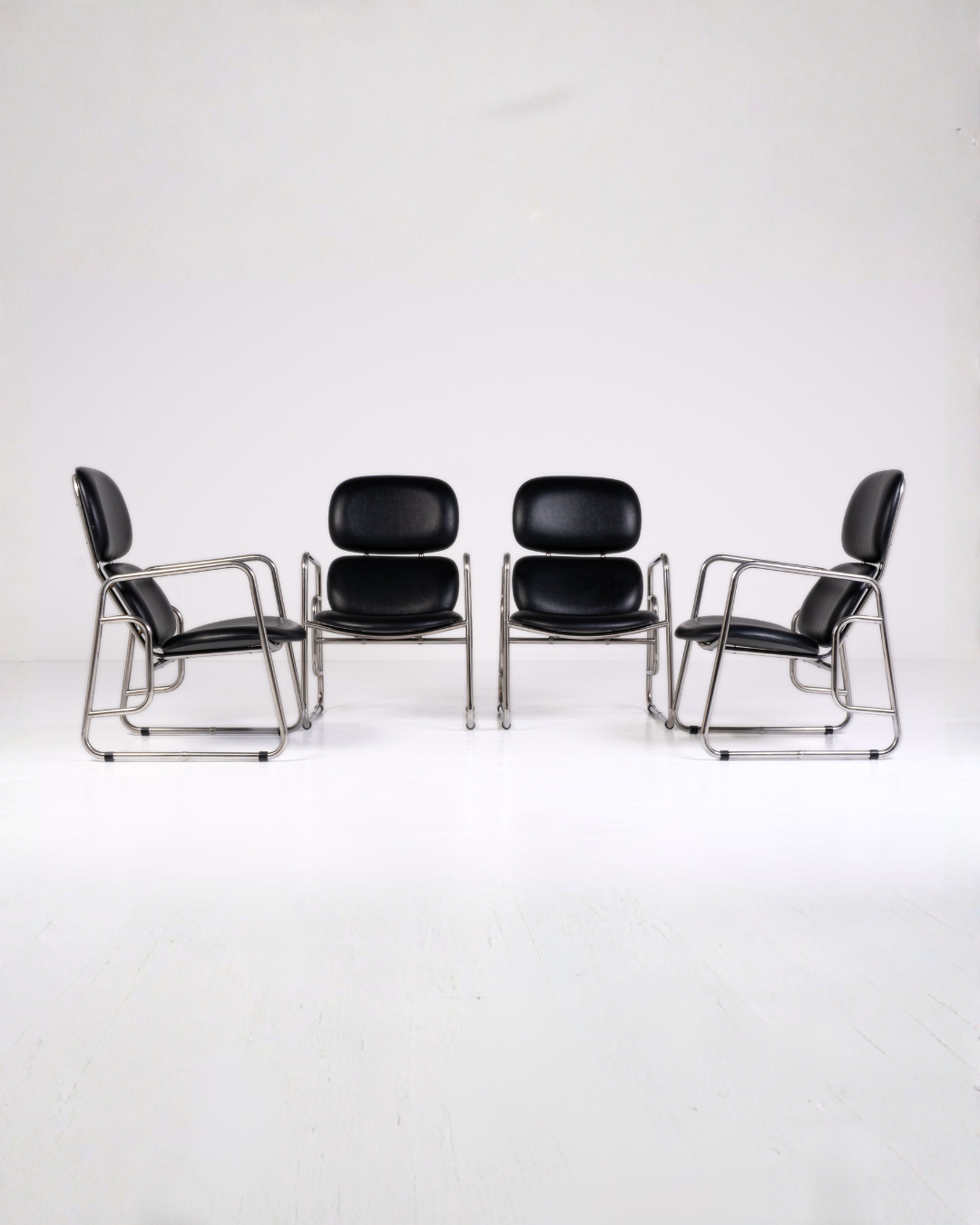 Italian Lounge Chair Set