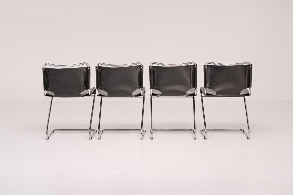 Biscia Chairs