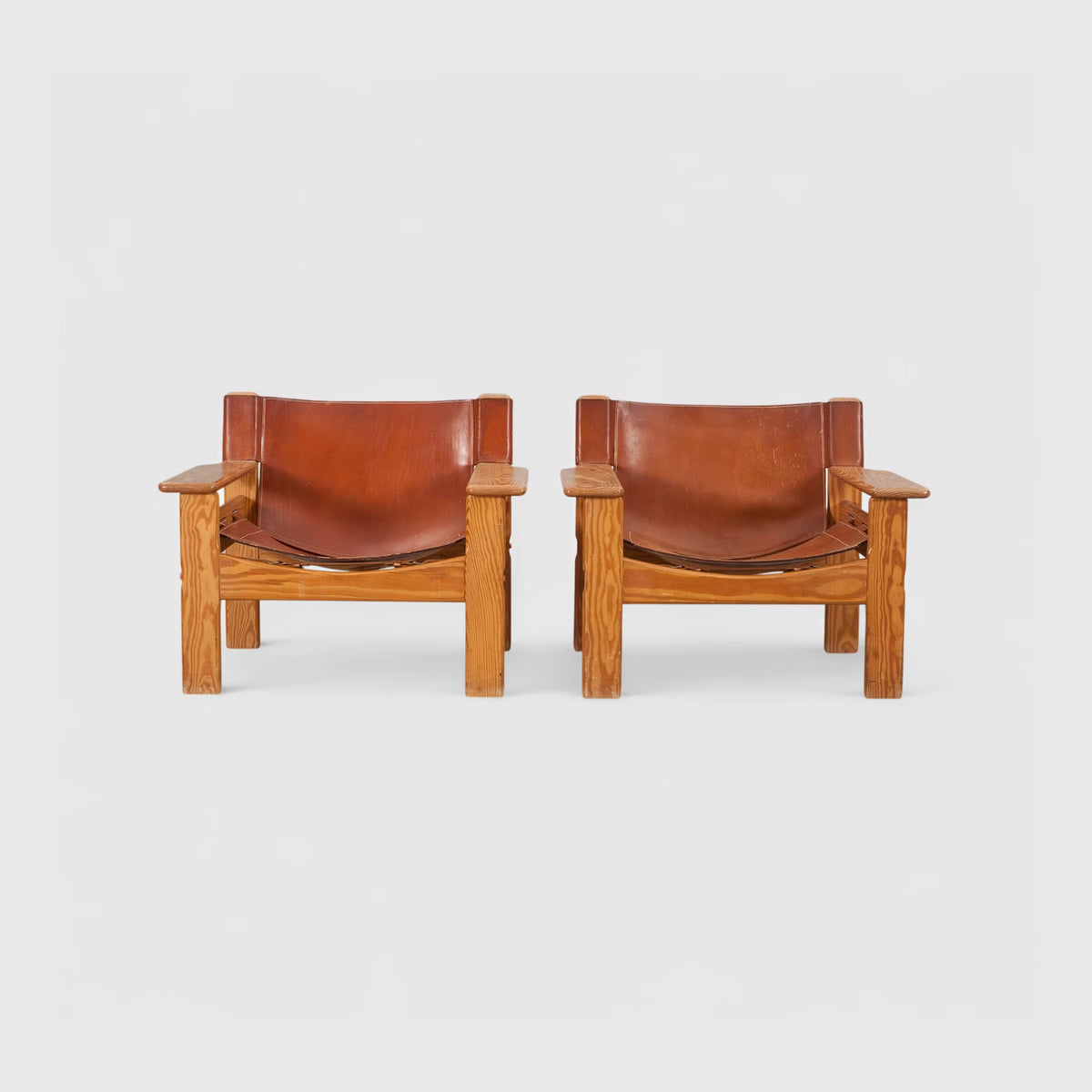 Natura lounge chairs (first edition), vintage, Assembly Vintage Dubai